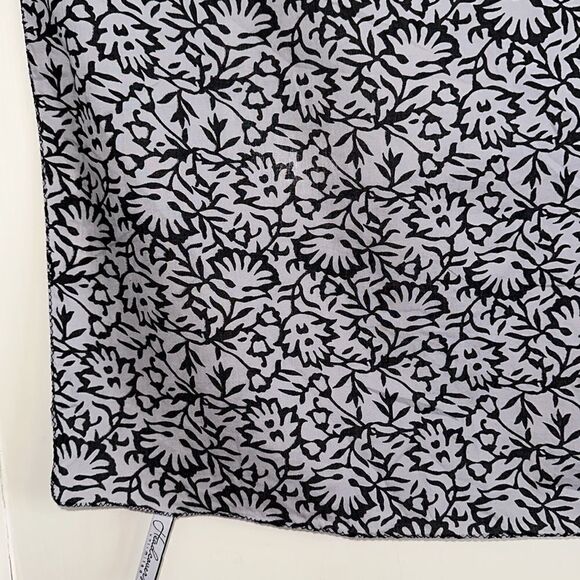 Headcovers Unlimited gray & black floral cotton scarf - Picture 5 of 8